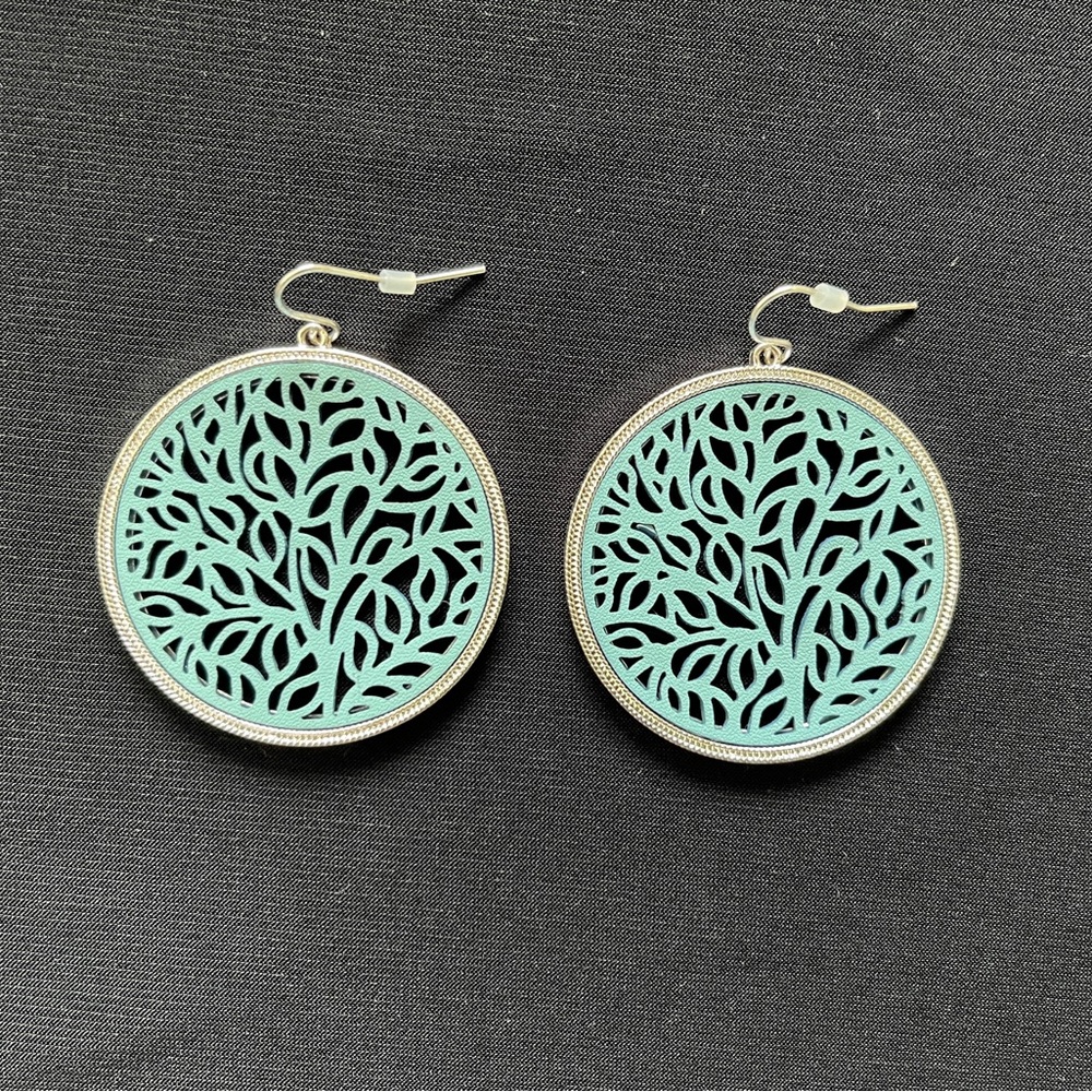 NWOT Chic Silver and Blue Earrings